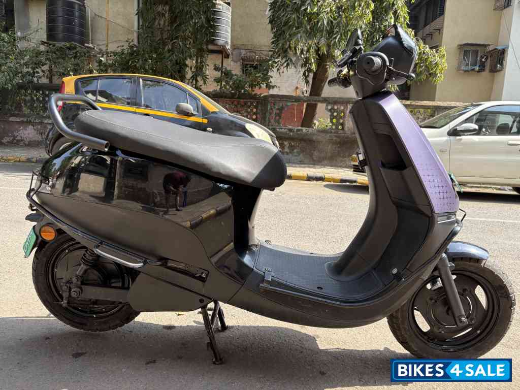 Vogue Black Ola S1X 4 kWh