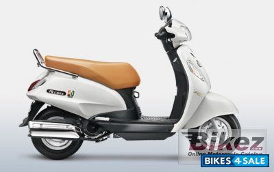 White Suzuki Access 125 Special Edition