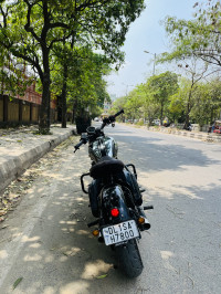 Jawa 42 Bobber Black Mirror