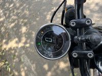 Jawa 42 Bobber Black Mirror