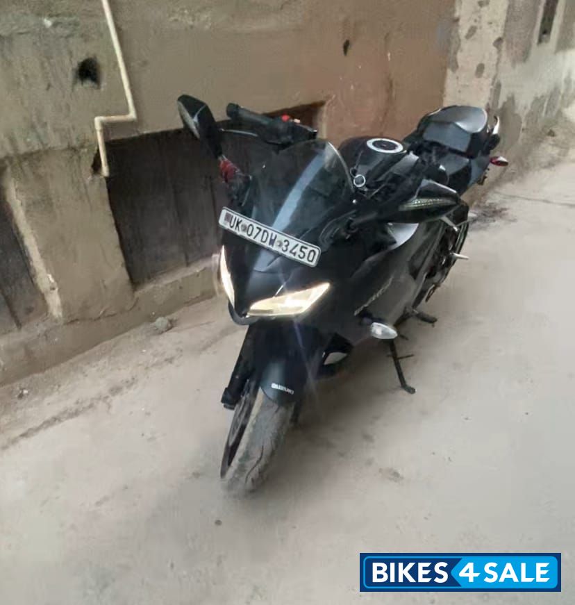 Suzuki Gixxer SF 250 BS6