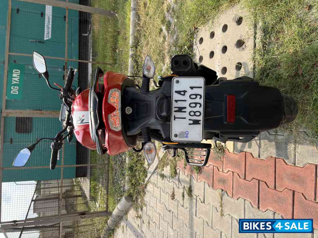 TVS Apache RTR 160 4V BS6