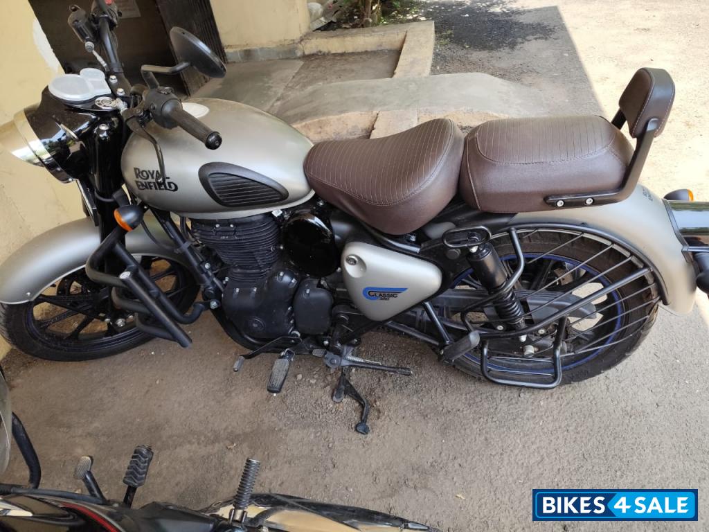 Royal Enfield Classic Gunmetal Grey