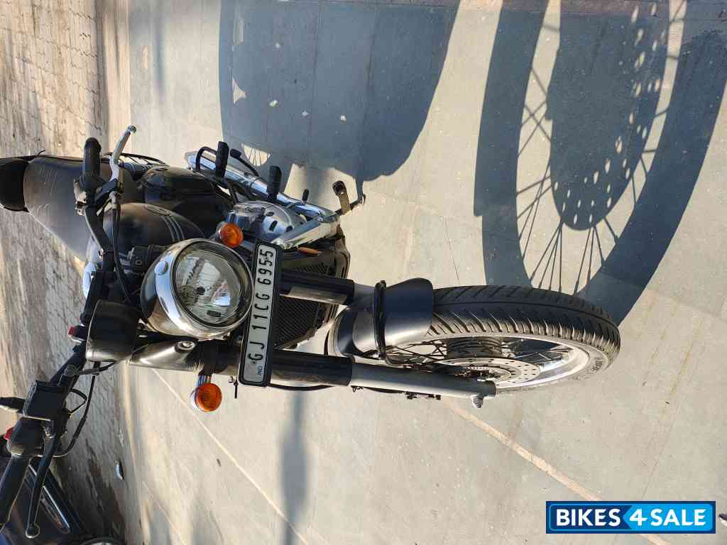 Black Jawa forty two BS6