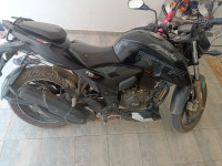 TVS Apache RTR 200 4V