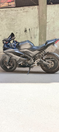 Mate Black Yamaha YZF R15 V3