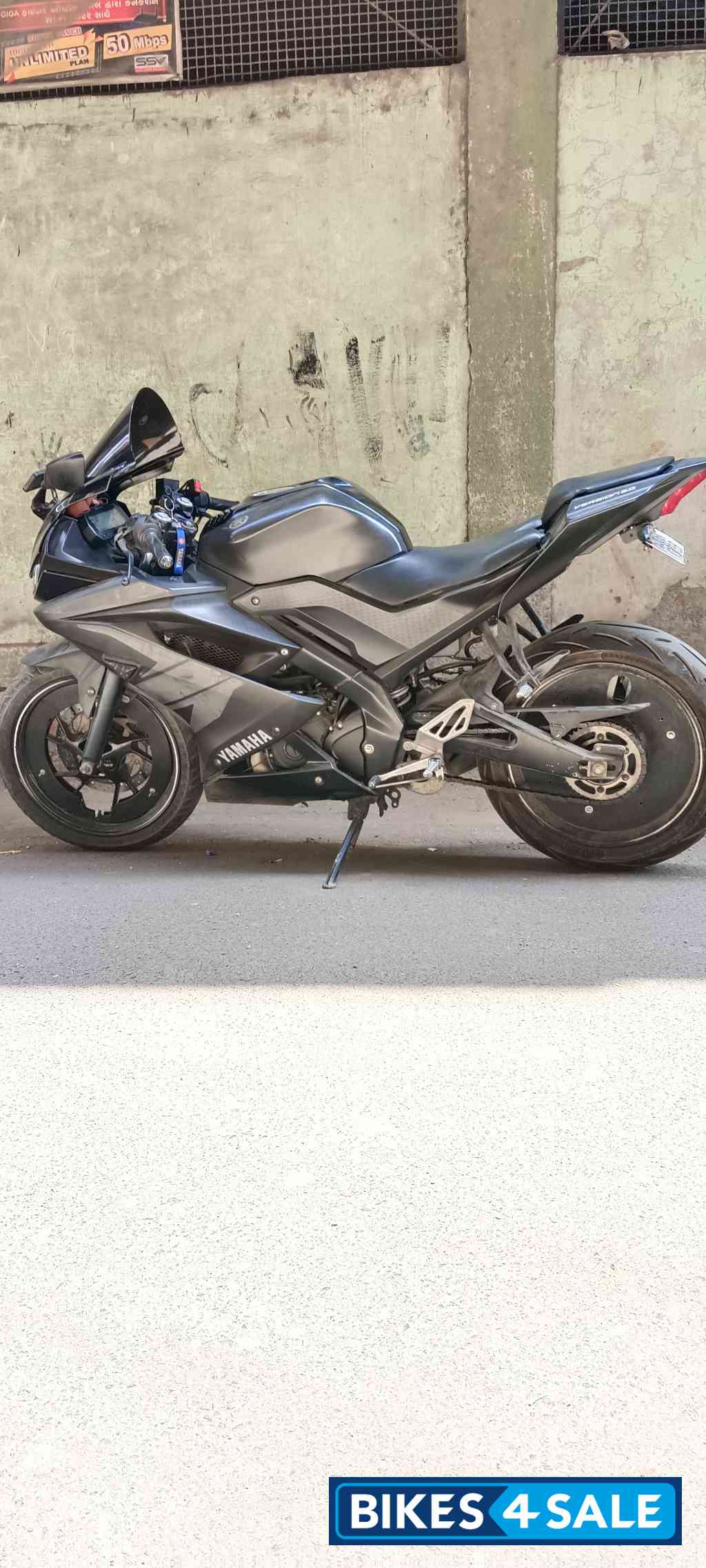 Mate Black Yamaha YZF R15 V3