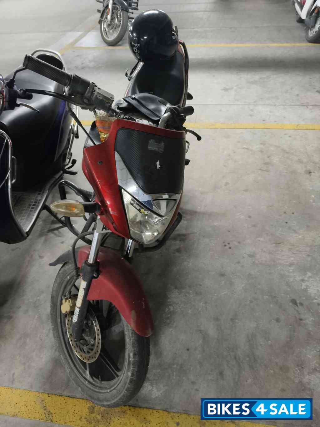 Red Honda CB Unicorn