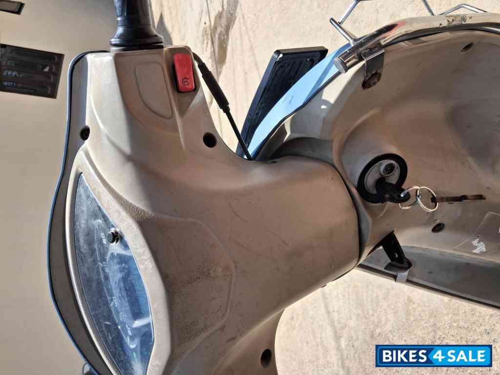 TVS Jupiter Grande TVS Jupiter Grande