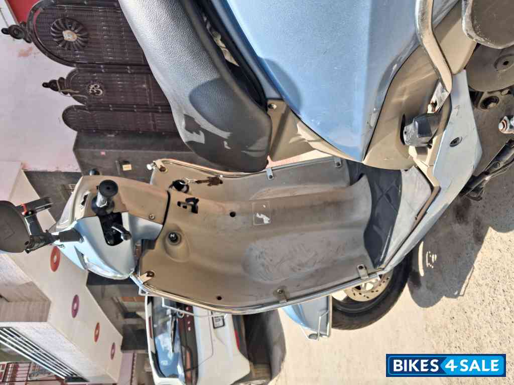 TVS Jupiter Grande TVS Jupiter Grande