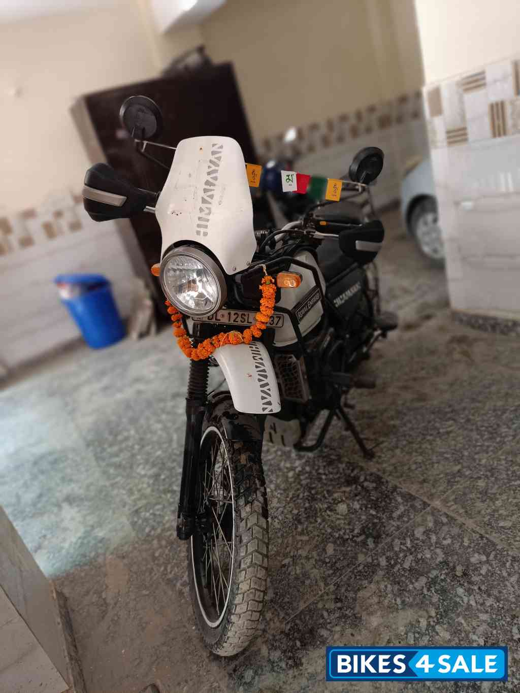 Snow White Royal Enfield Himalayan