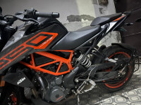 KTM Duke 250