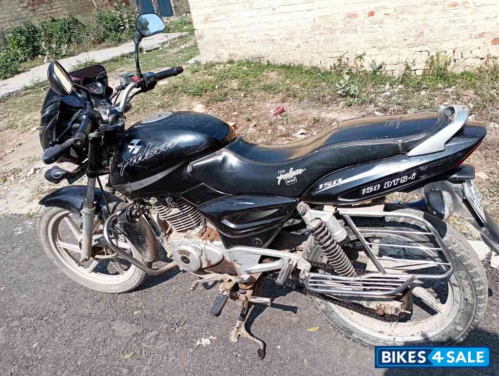 Bajaj Pulsar 150