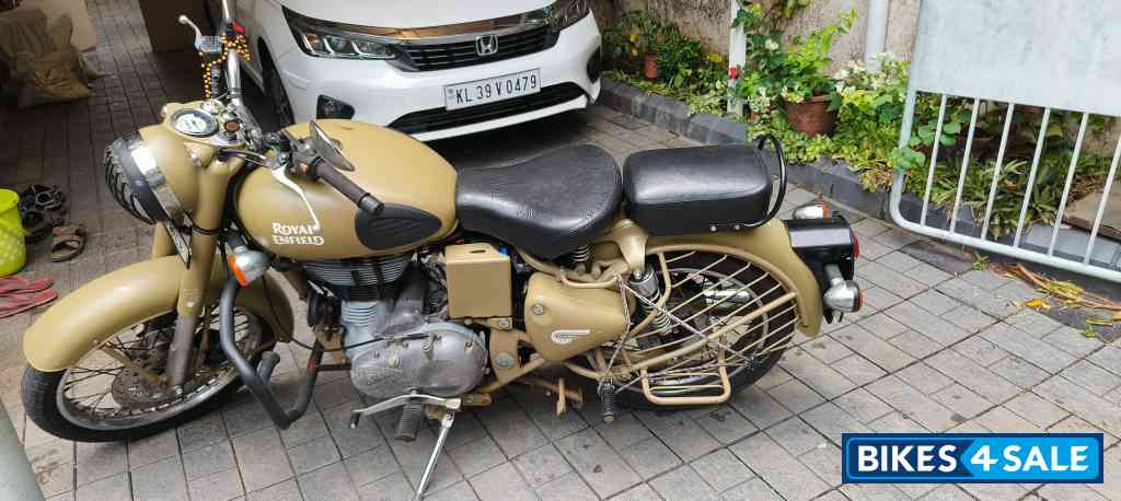 Royal Enfield Classic Desert Storm
