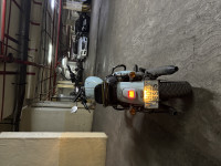 Halleys Teal Jawa forty two BS6