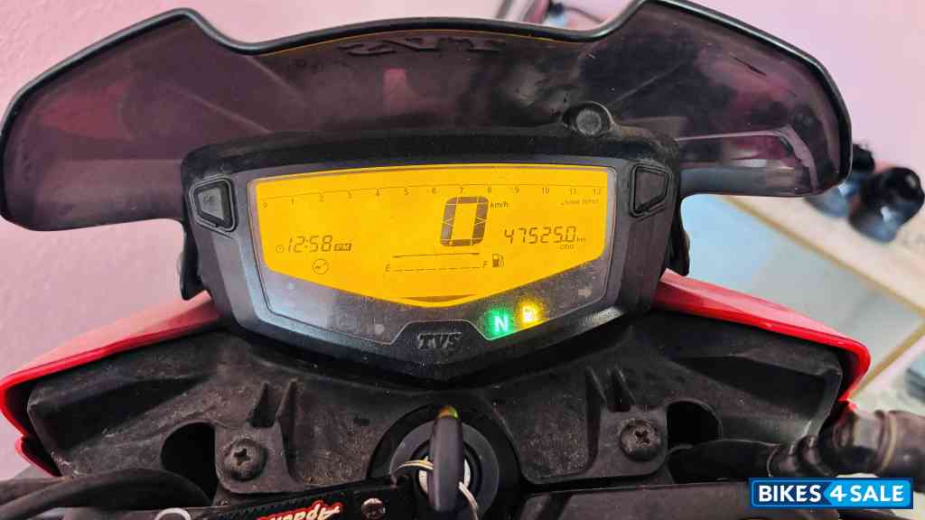 TVS Apache RTR 160 4V TVS Apache RTR 160 4V