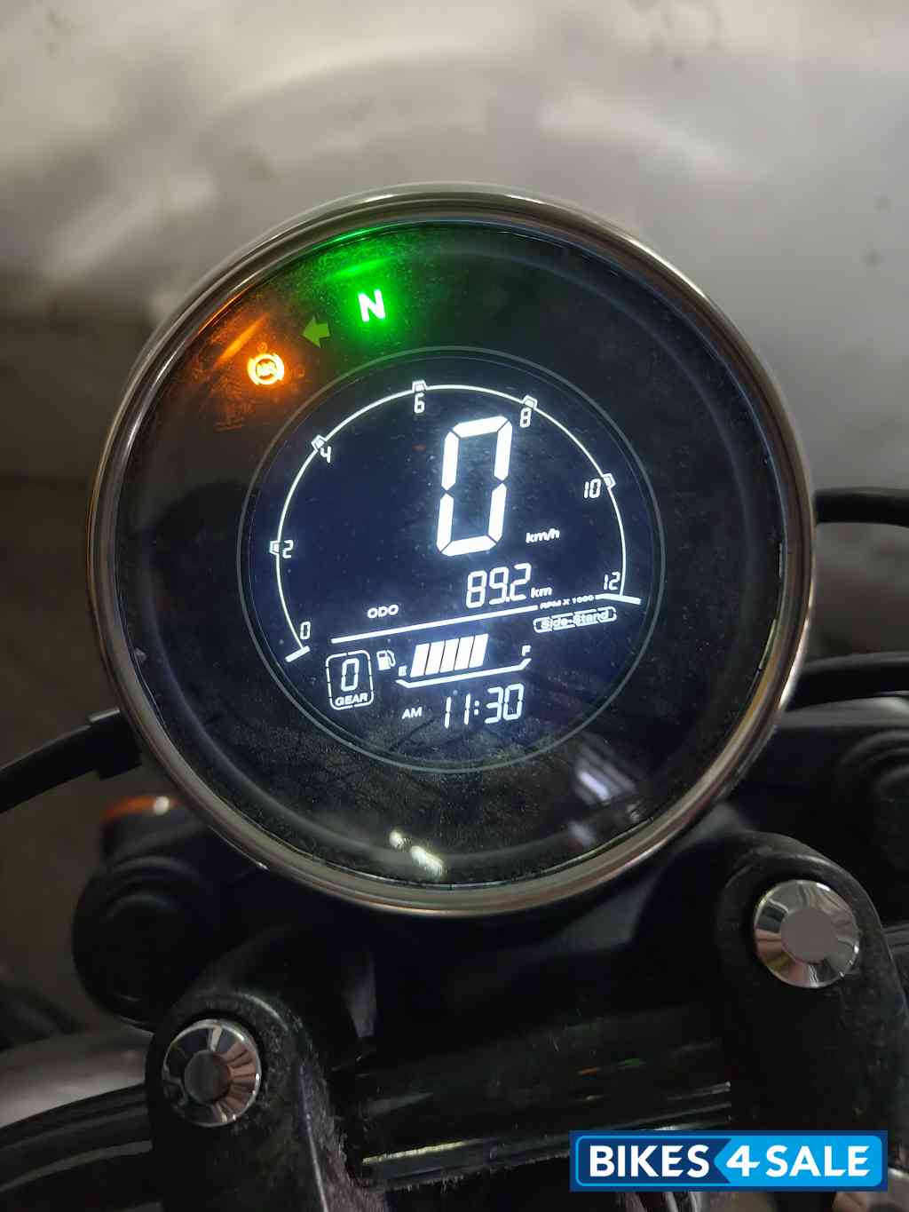 Jawa 42 Bobber Black Mirror Jawa 42 Bobber Black Mirror