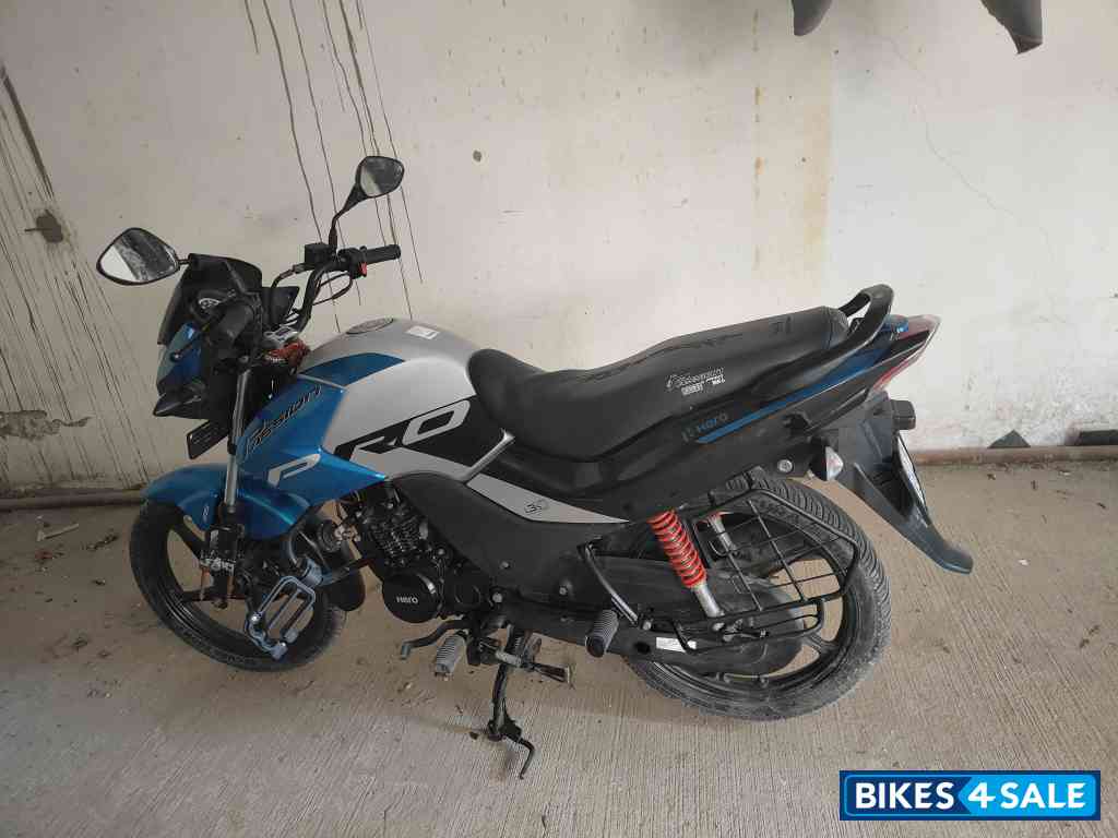 Blue Hero Passion Pro BS6