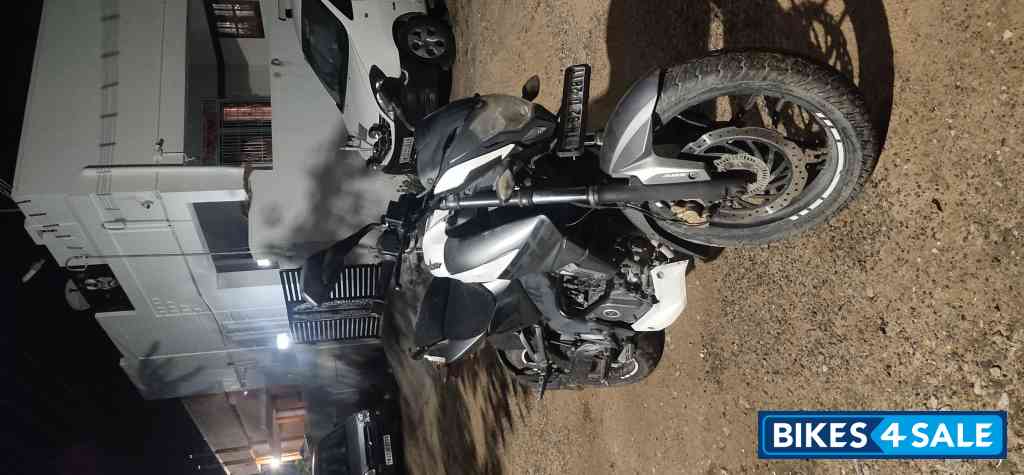 Bajaj Pulsar NS200