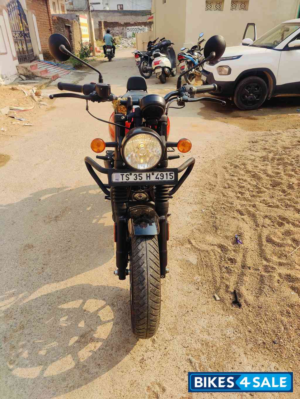 Rebel Red Royal Enfield Hunter 350 Metro