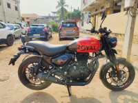 Rebel Red Royal Enfield Hunter 350 Metro