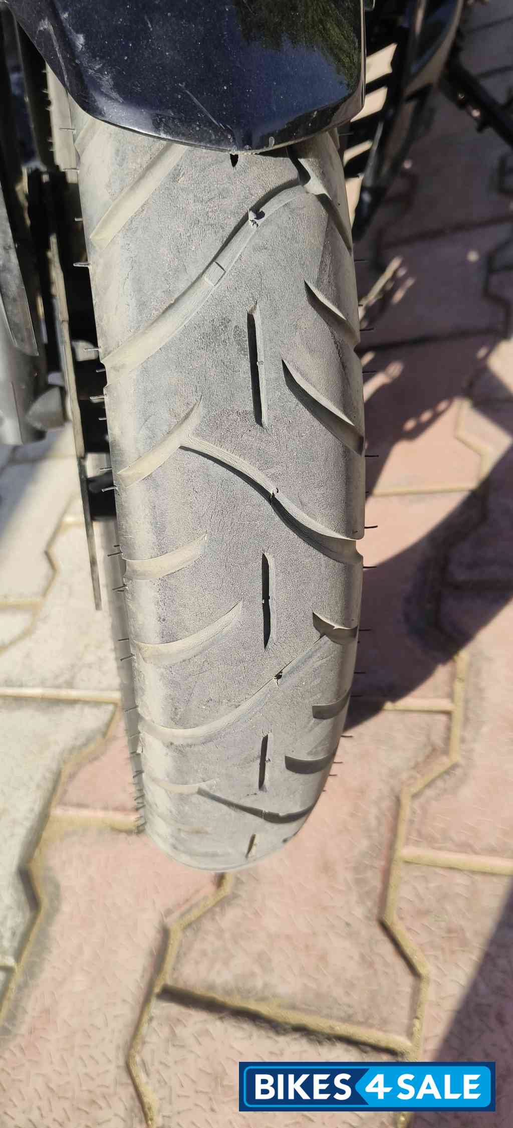 Black TVS Apache RTR 160 4V