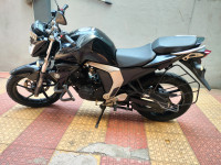 Yamaha FZ FI V2