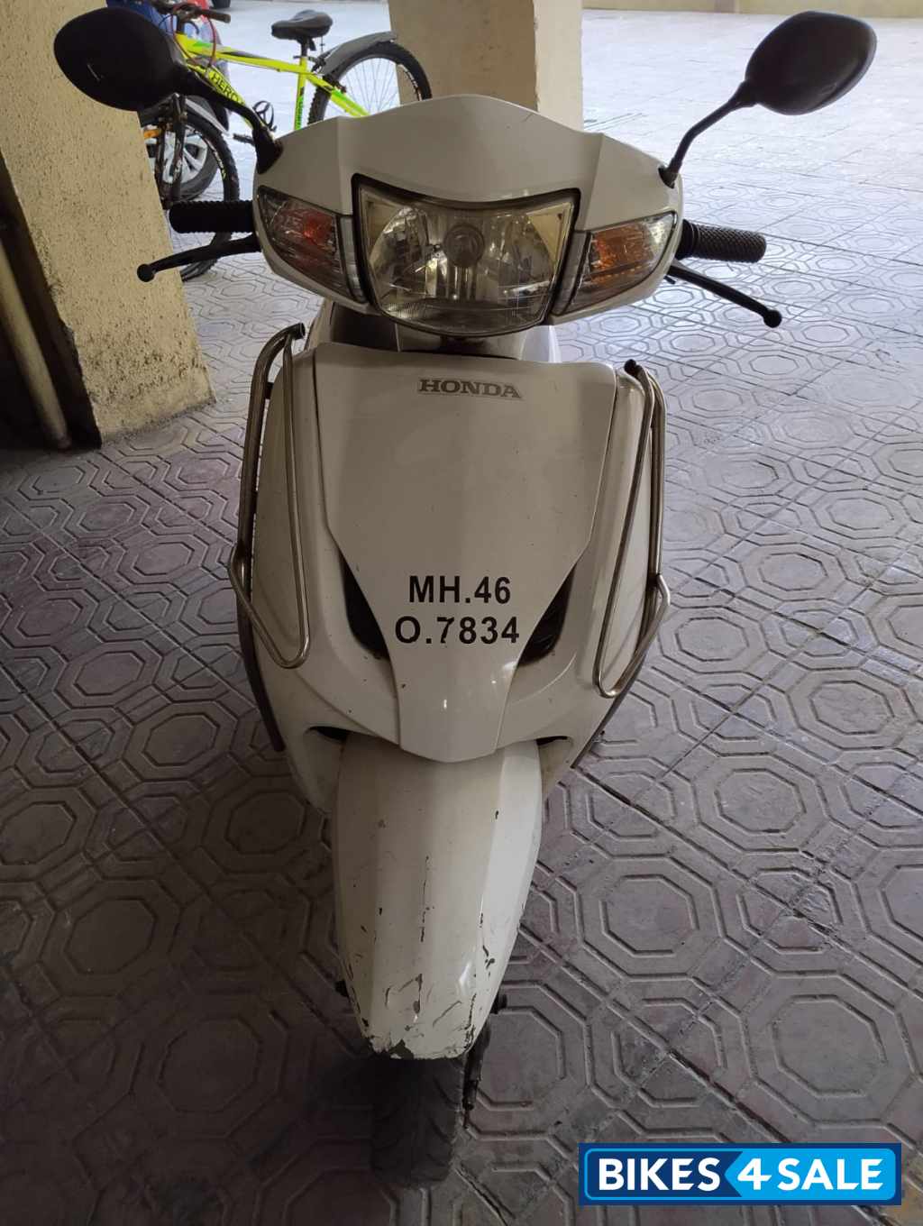 White Honda Activa White Honda Activa