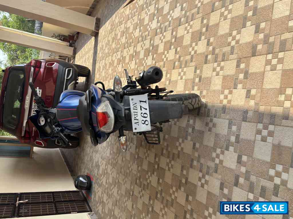 Blue TVS Apache RTR 160