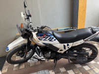 White Hero XPulse 200