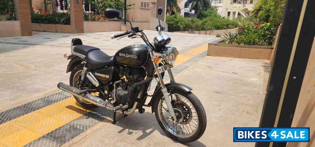 Royal Enfield Thunderbird 350 Royal Enfield Thunderbird 350