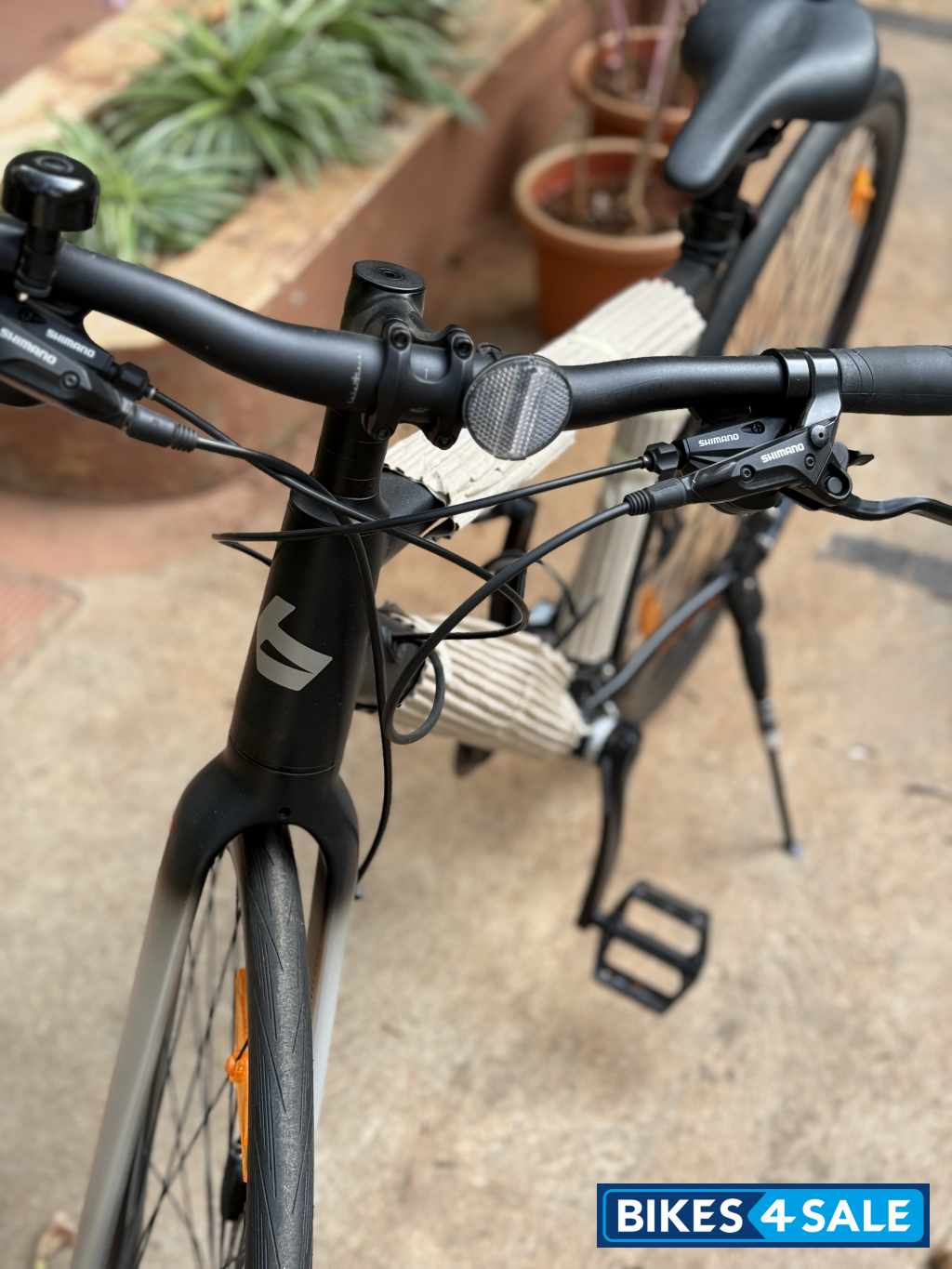 Bicycle  Shimano Bergamot Sweep 4 Urban Commuter