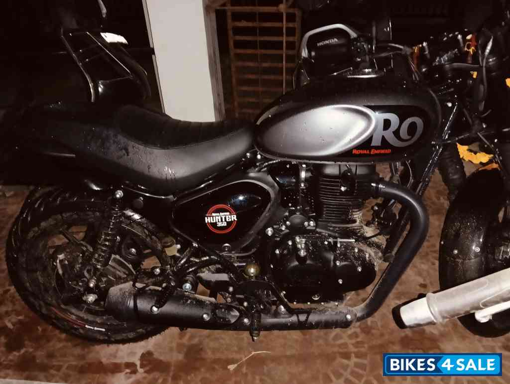 Dapper Grey Royal Enfield Hunter 350 Metro