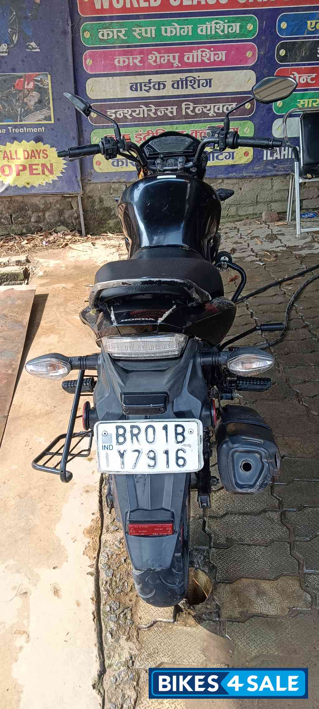 Black Honda CB Trigger