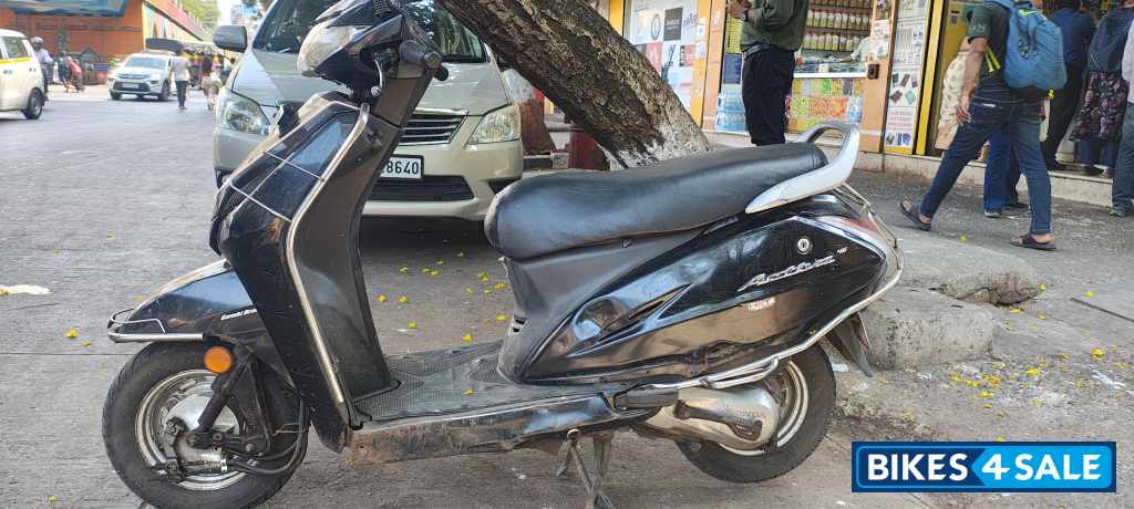 Black Honda Activa 4G Black Honda Activa 4G
