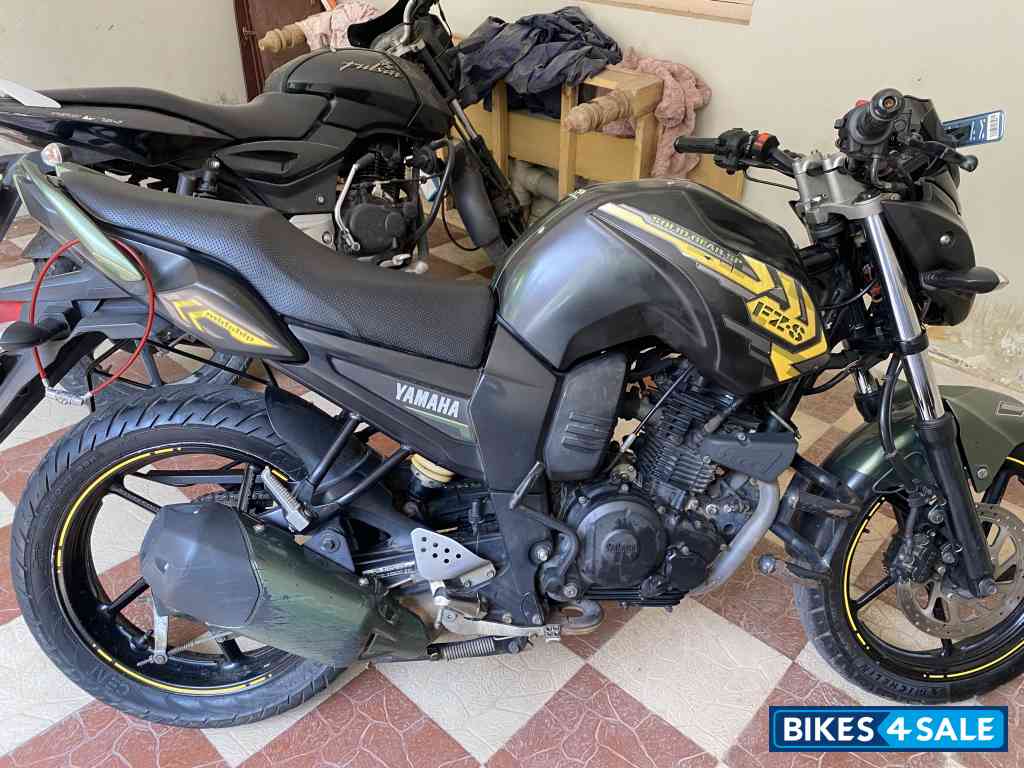 Military Green Yamaha FZ-S