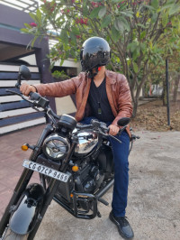 Jawa 42 Bobber Black Mirror