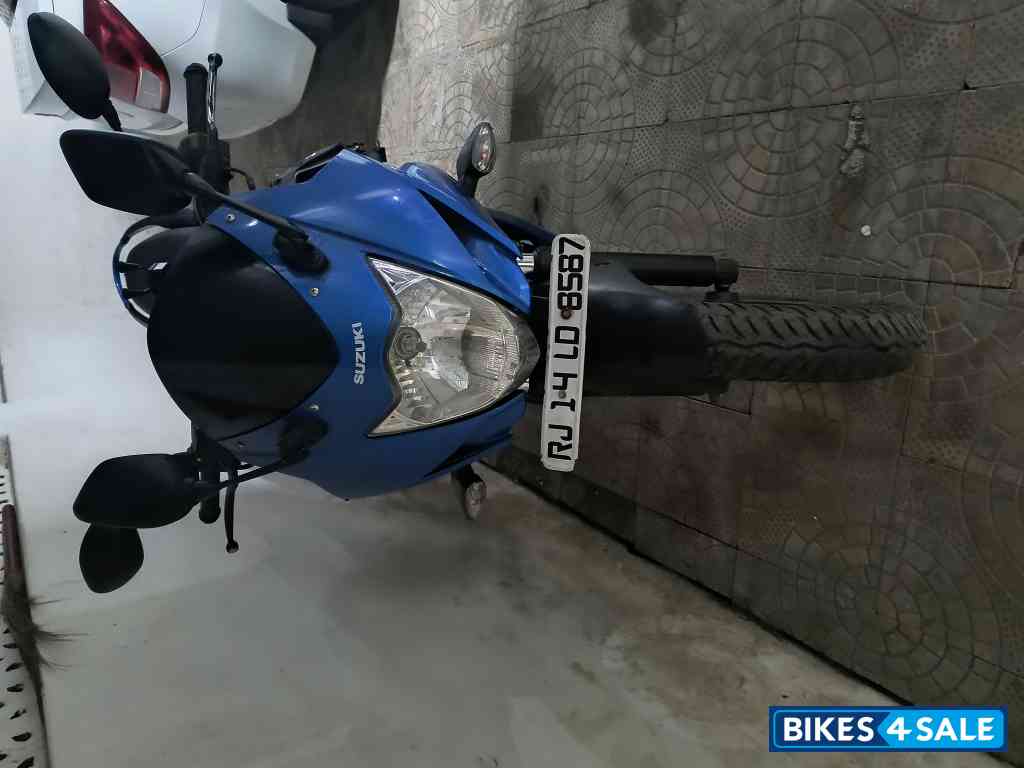 Suzuki Gixxer SF Suzuki Gixxer SF