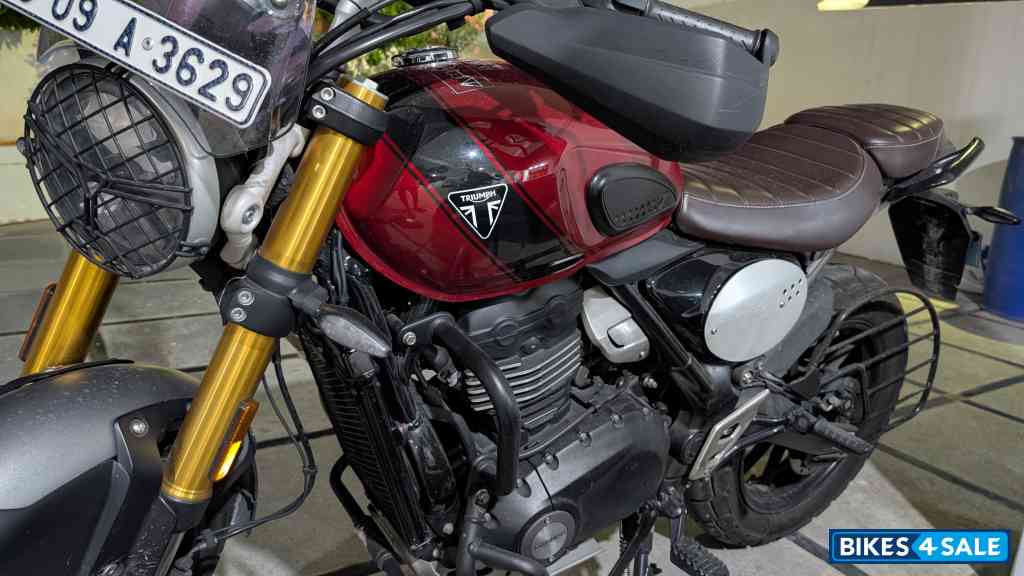 Triumph Scrambler 400 X