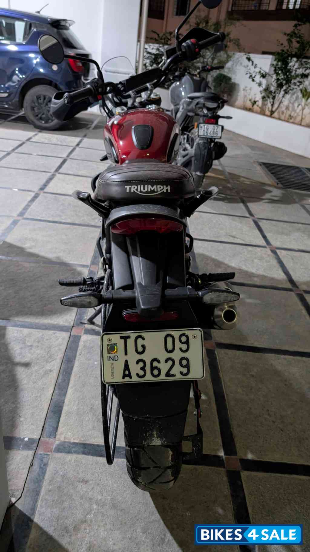 Triumph Scrambler 400 X