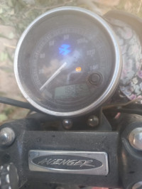 Bajaj Avenger Street 160