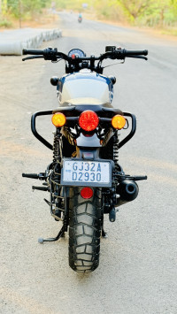 Rebel Blue Royal Enfield Hunter 350 Metro