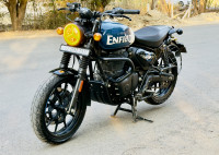 Rebel Blue Royal Enfield Hunter 350 Metro