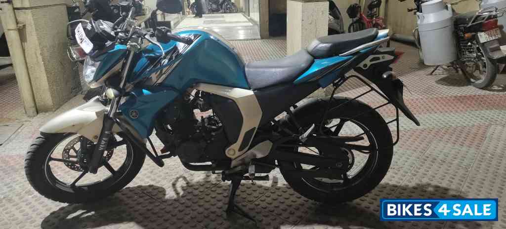 Cyan Blue Yamaha FZ-S FI V2