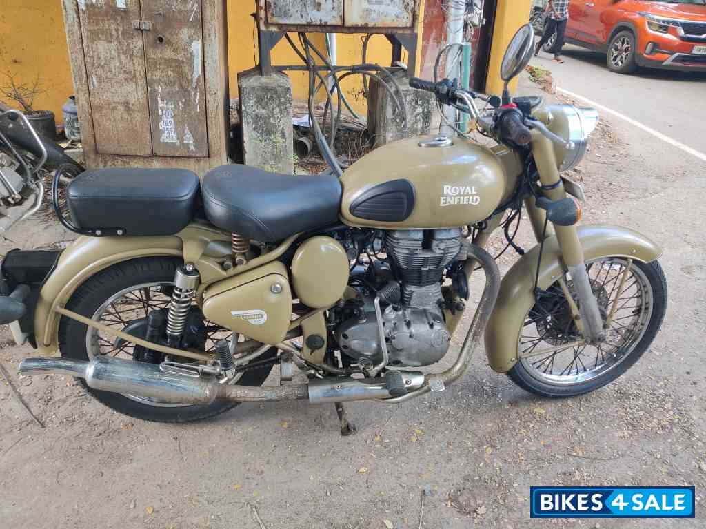 Royal Enfield Classic Desert Storm