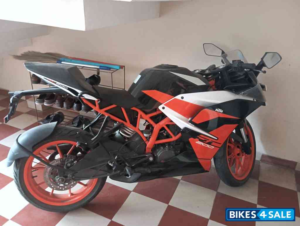 KTM RC 200