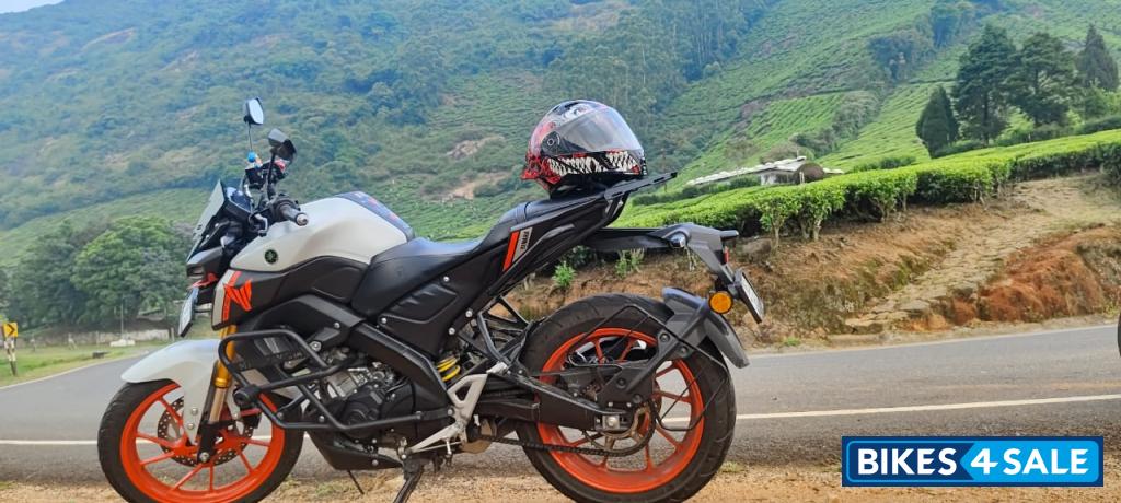 Ice Fluo-vermillion Yamaha MT-15 Ver 2.0