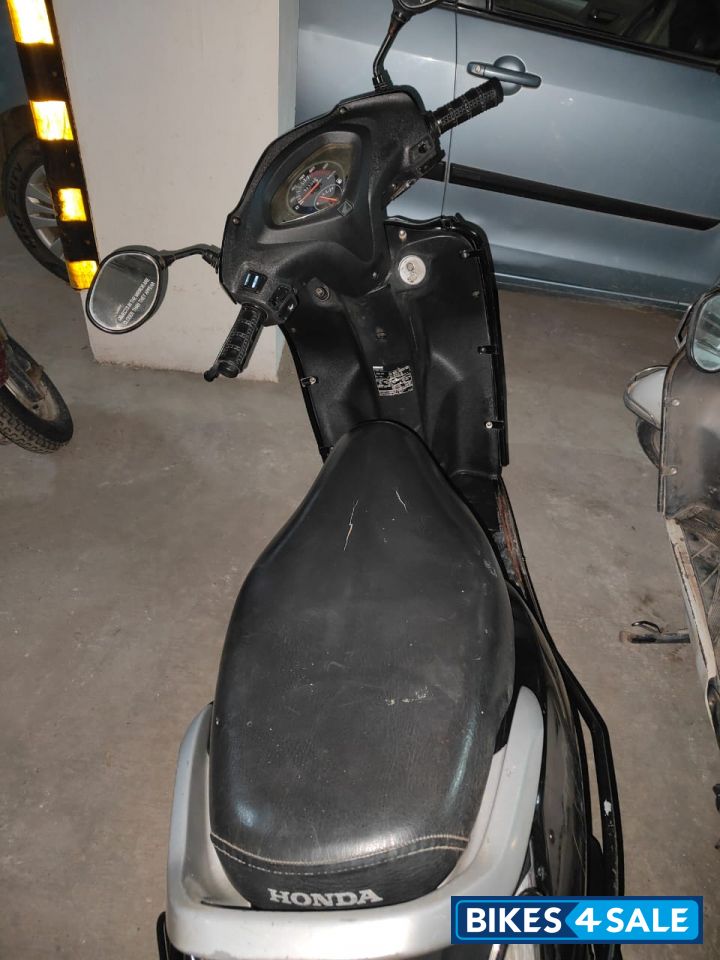 Black Honda Activa