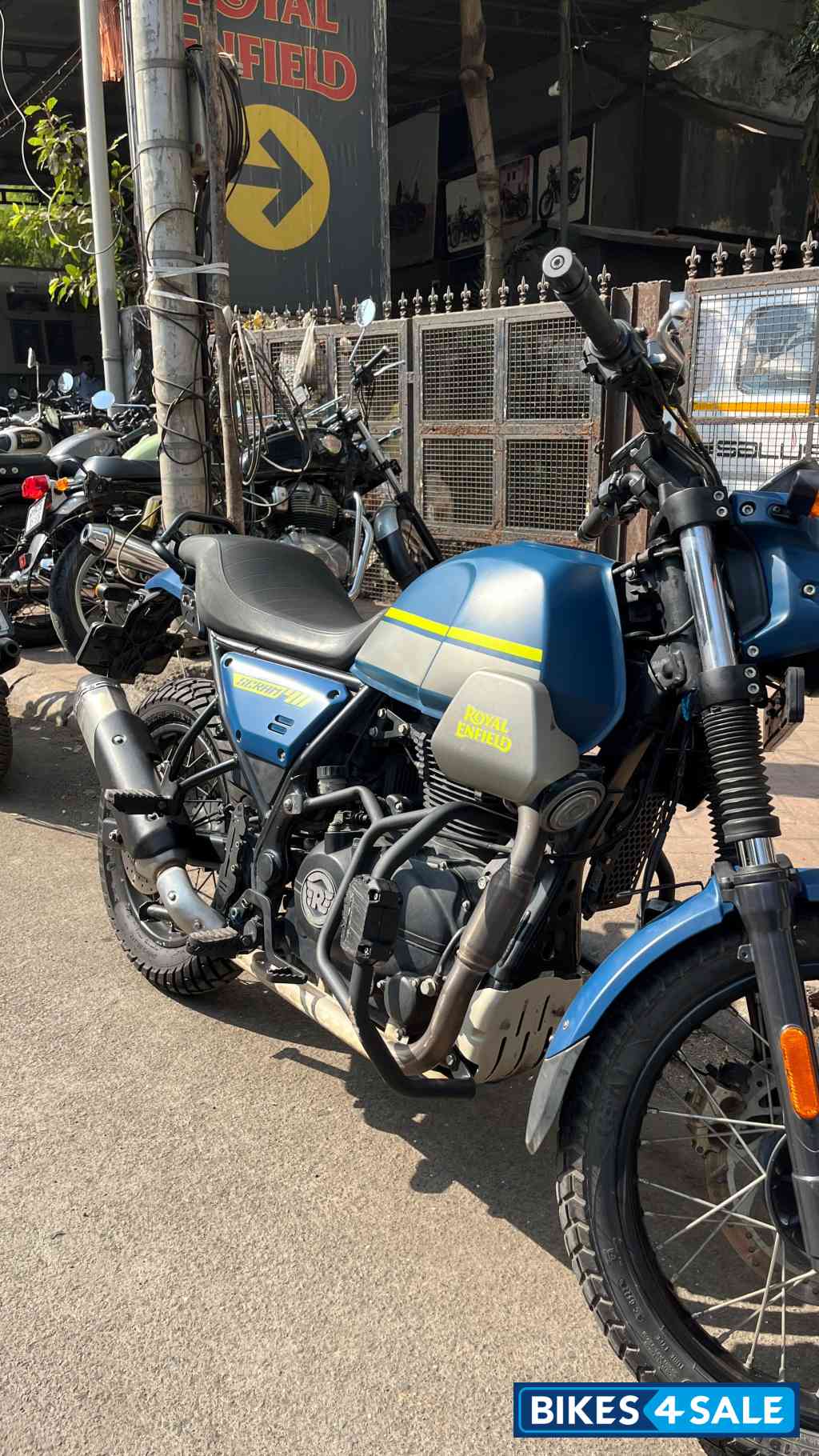 Royal Enfield Scram 411