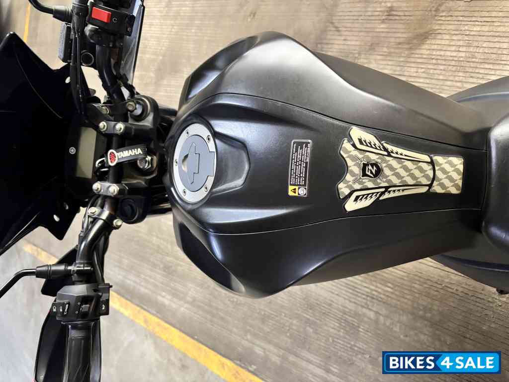 Matte Black Yamaha FZ25